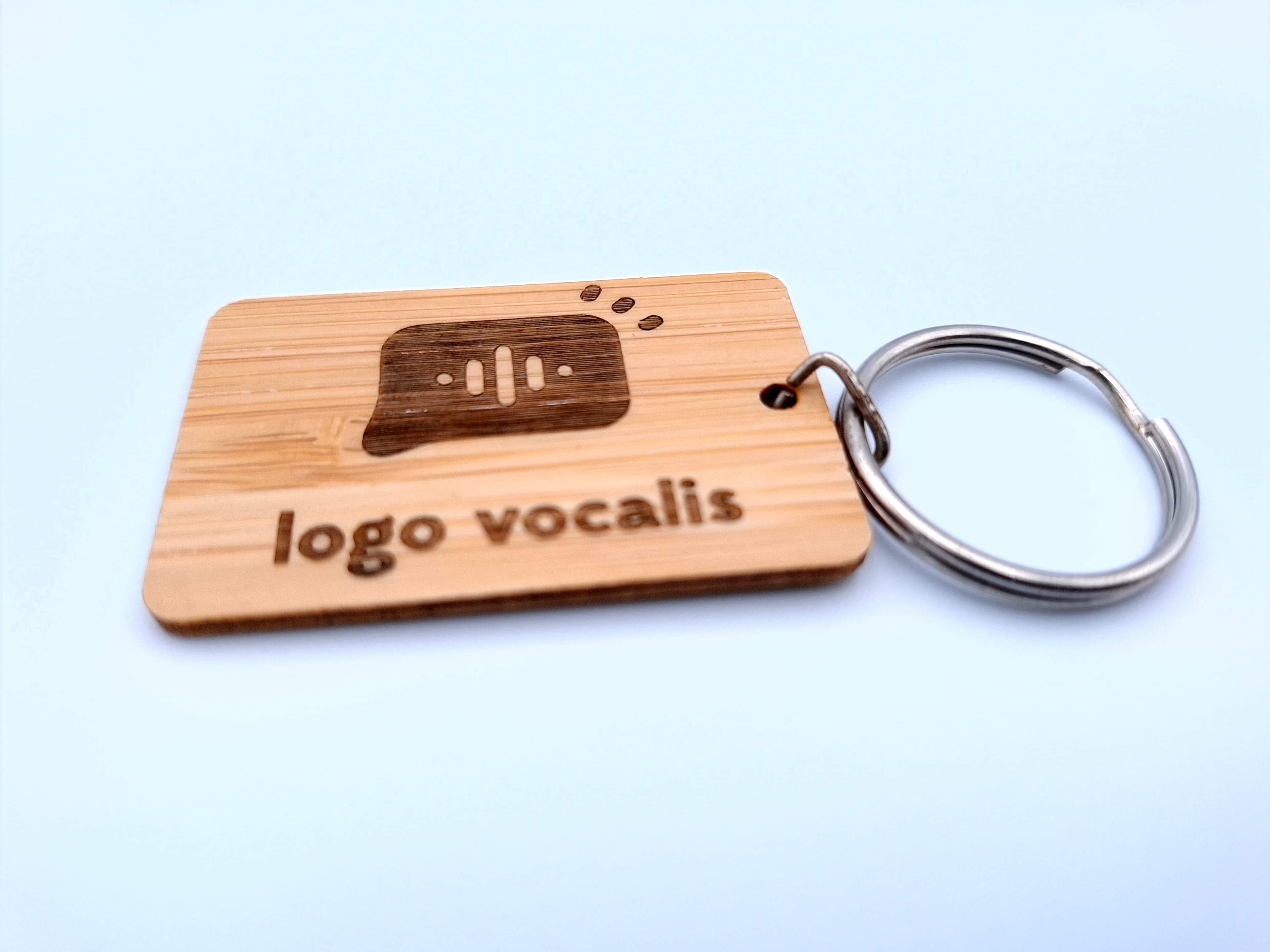 Porte-clés rectangulaire en bambou